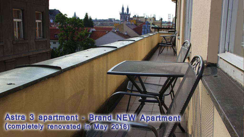 Astra 3 - Large Apartment With Terrace ปราก ภายนอก รูปภาพ